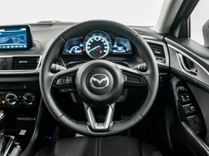Хетчбэк Mazda Axela 2017 года, 1270000 рублей, Красноярск