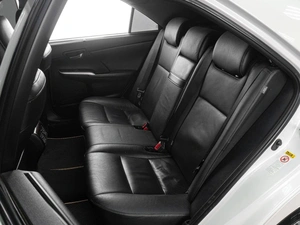 Седан Toyota Camry 2015 года, 2249000 рублей, Тюмень