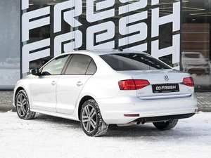Седан Volkswagen Jetta 2016 года, 1120000 рублей, Волгоград