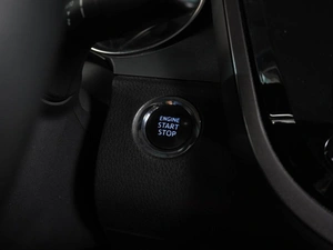 Седан Toyota Camry 2019 года, 2699000 рублей, Воронеж