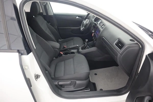 Седан Volkswagen Jetta 2012 года, 1090000 рублей, Орёл