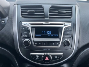 Седан Hyundai Solaris 2015 года, 959000 рублей, Абакан