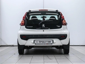 Хетчбэк Peugeot 107 2012 года, 599000 рублей, Красноярск