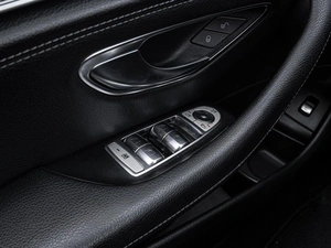 Седан Mercedes-benz E-класс 2019 года, 2750000 рублей, Краснодар