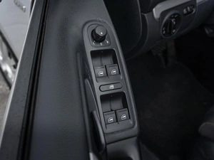 Хетчбэк Volkswagen Golf 2012 года, 899000 рублей, Нижний Новгород