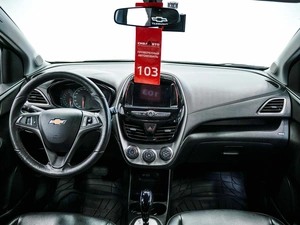 Хетчбэк Chevrolet Spark 2020 года, 1050000 рублей, Красноярск