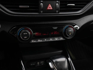 Седан Kia Cerato 2020 года, 1720000 рублей, Большой Сочи
