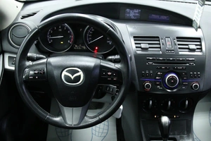 Хетчбэк Mazda 3 2012 года, 863000 рублей, Солонцы