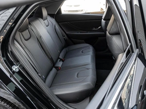 Седан Hyundai Elantra 2023 года, 2220000 рублей, Краснодар