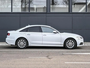 Седан Audi A6 2018 года, 2799000 рублей, Кирилловка