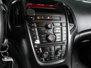 Хетчбэк Opel Astra 2014 года, 799000 рублей, Воронеж