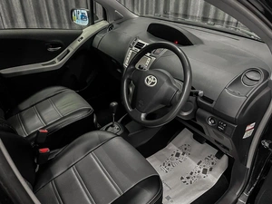 Хетчбэк Toyota Vitz 2010 года, 550000 рублей, Красноярск