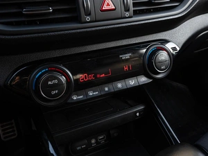 Седан Kia Cerato 2020 года, 2100000 рублей, Краснодар