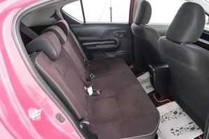 Хетчбэк Toyota Aqua 2015 года, 999000 рублей, Красноярск
