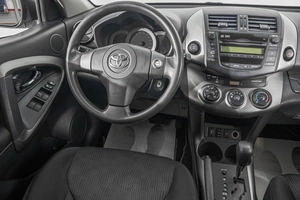 Внедорожник Toyota RAV4 2009 года, 1339000 рублей, Барнаул