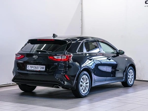 Хетчбэк Kia Ceed 2019 года, 1450000 рублей, Красноярск
