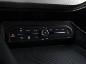 Внедорожник Haval F7 2023 года, 2050000 рублей, Омск