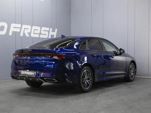 Седан Kia K5 2020 года, 2240000 рублей, Омск