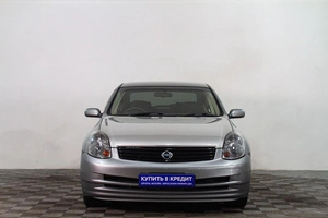 Седан Nissan Skyline 2003 года, 469000 рублей, Сургут