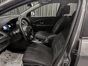 Седан Renault Fluence 2016 года, 829000 рублей, Красноярск