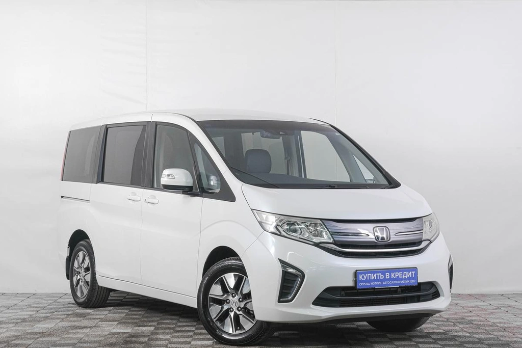 Минивэн Honda Stepwgn 2016 года, 1979000 рублей, Кемерово