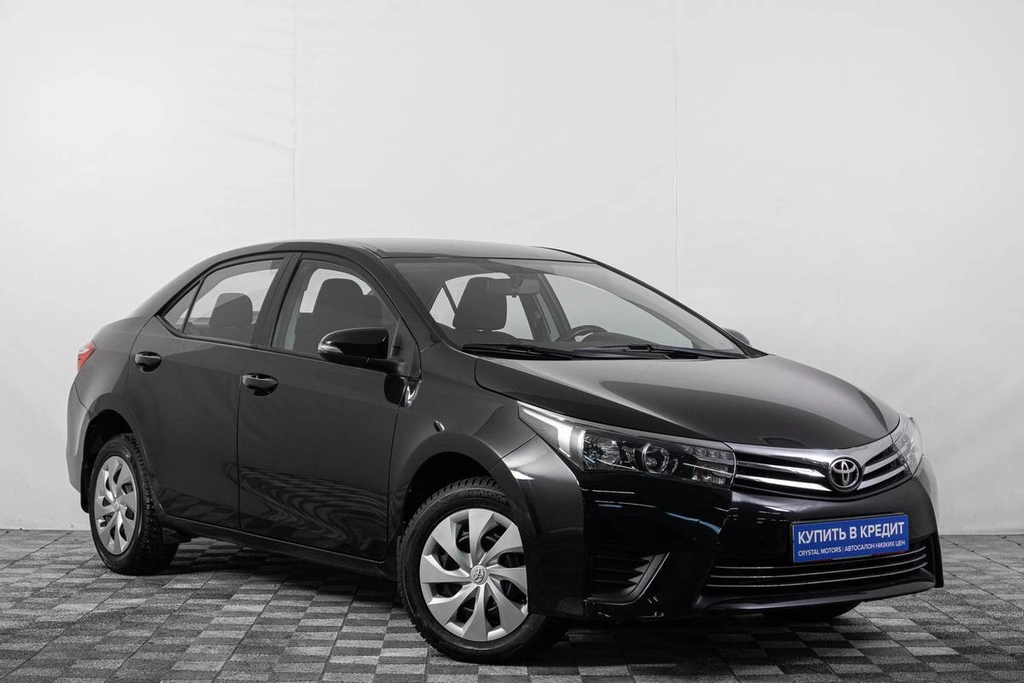 Седан Toyota Corolla 2013 года, 1699000 рублей, Кемерово