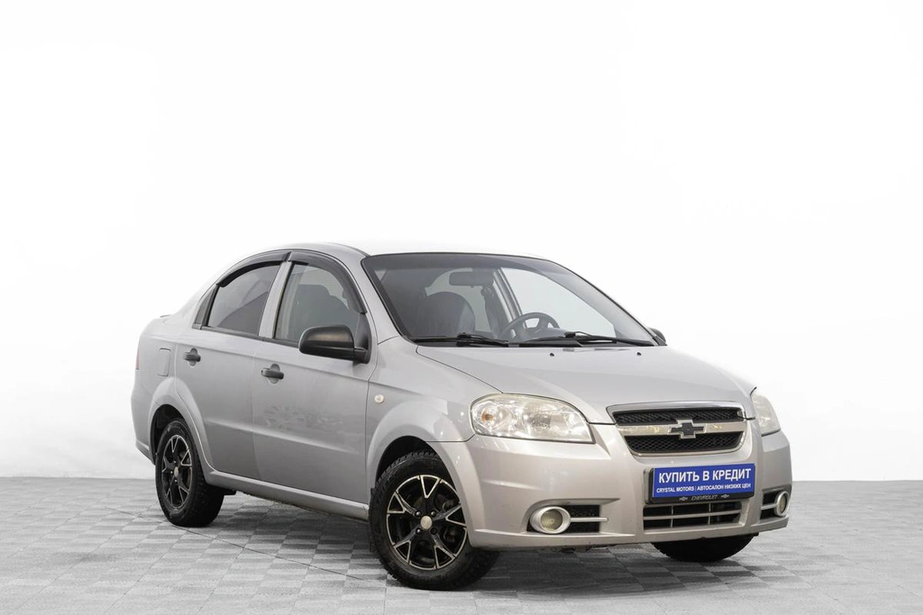 Седан Chevrolet Aveo 2010 года, 449000 рублей, Барнаул