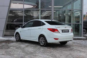 Седан Hyundai Solaris 2014 года, 750000 рублей, Ярославль