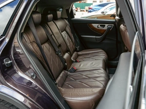 Внедорожник Infiniti QX70 2014 года, 1680000 рублей, Краснодар