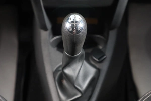 Седан Renault Logan 2016 года, 859000 рублей, Новосибирск