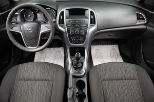 Седан Opel Astra 2012 года, 699000 рублей, Оренбург