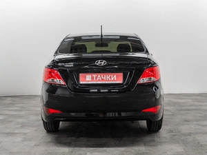 Седан Hyundai Solaris 2016 года, 1200000 рублей, Красноярск