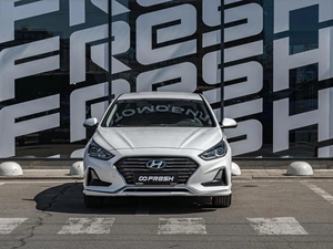 Седан Hyundai Sonata 2019 года, 1691000 рублей, Краснодар