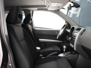 Внедорожник Nissan X-Trail 2007 года, 850000 рублей, Омск