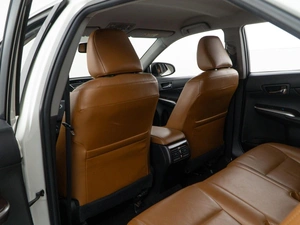 Седан Toyota Camry 2017 года, 1900046 рублей, Москва