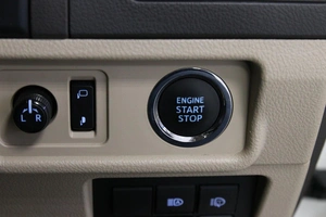 Внедорожник Toyota Land Cruiser Prado 2018 года, 4383000 рублей, Солонцы