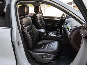 Внедорожник Volkswagen Touareg 2016 года, 2989000 рублей, Краснодар
