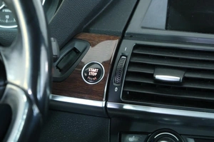 Внедорожник BMW X5 2008 года, 1849000 рублей, Омск
