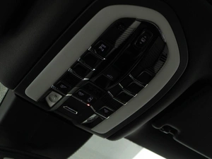 Внедорожник Porsche Macan 2018 года, 3893055 рублей, Москва