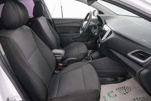 Седан Hyundai Solaris 2021 года, 1659000 рублей, Красноярск