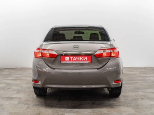 Седан Toyota Corolla 2016 года, 1600000 рублей, Красноярск