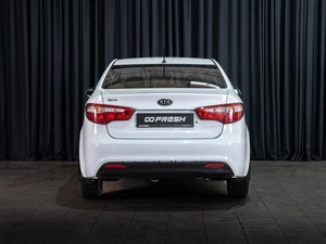 Седан Kia Rio 2012 года, 874000 рублей, Волгоград