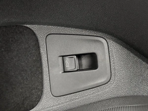 Внедорожник Volkswagen Tiguan 2016 года, 2149000 рублей, Красноярск