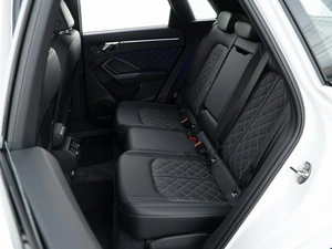 Внедорожник Audi Q3 2025 года, 5249050 рублей, Москва