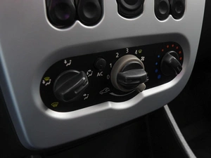 Седан Renault Logan 2010 года, 519000 рублей, Волгоград