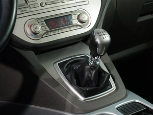 Внедорожник Ford Kuga 2012 года, 980111 рублей, Тверь