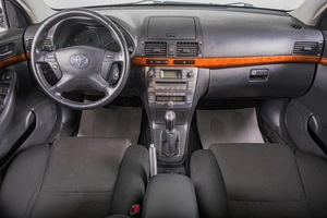 Седан Toyota Avensis 2007 года, 839000 рублей, Томск