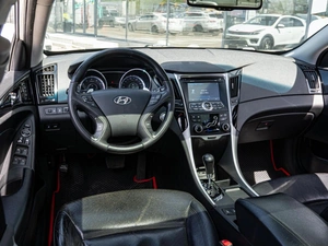 Седан Hyundai Sonata 2012 года, 999000 рублей, Краснодар