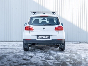 Внедорожник Volkswagen Tiguan 2015 года, 1690000 рублей, Краснодар