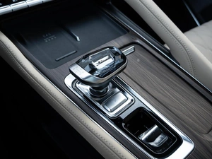 Внедорожник Geely Xingyue L 2025 года, 4310000 рублей, Краснодар